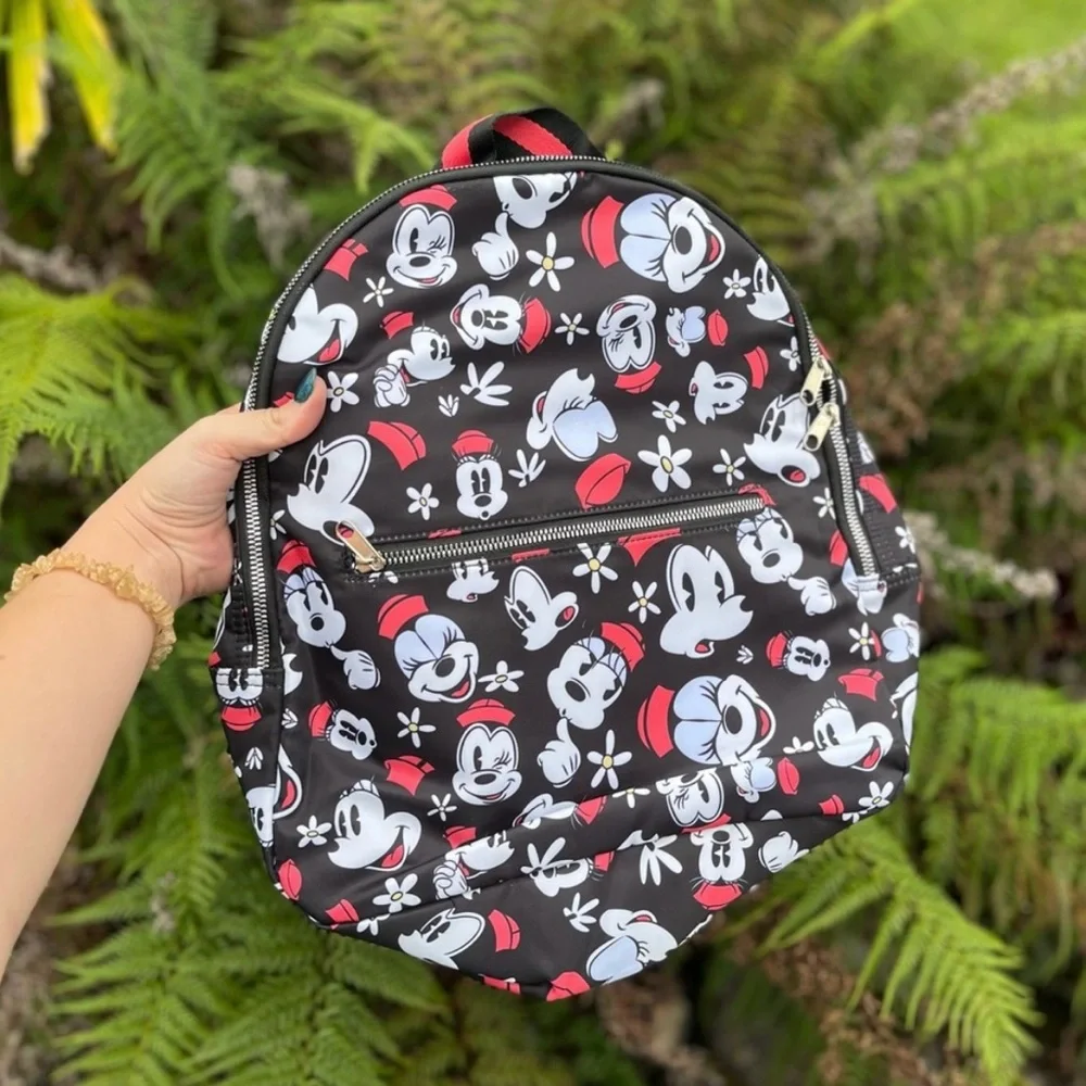 NWOT Disney Parks Minnie Mouse Backpack